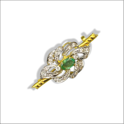 BROOCH