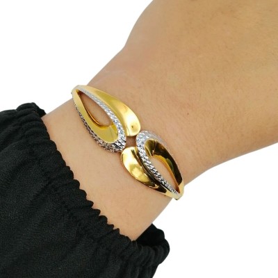 STM bangle