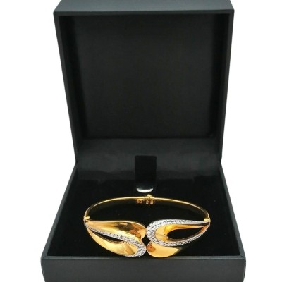 STM bangle