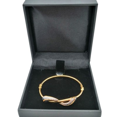 STM bangle