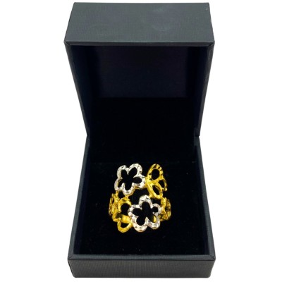 LA DIVA ring