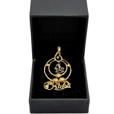 DANGLING pendant