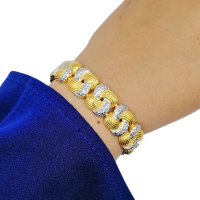 STM bracelet